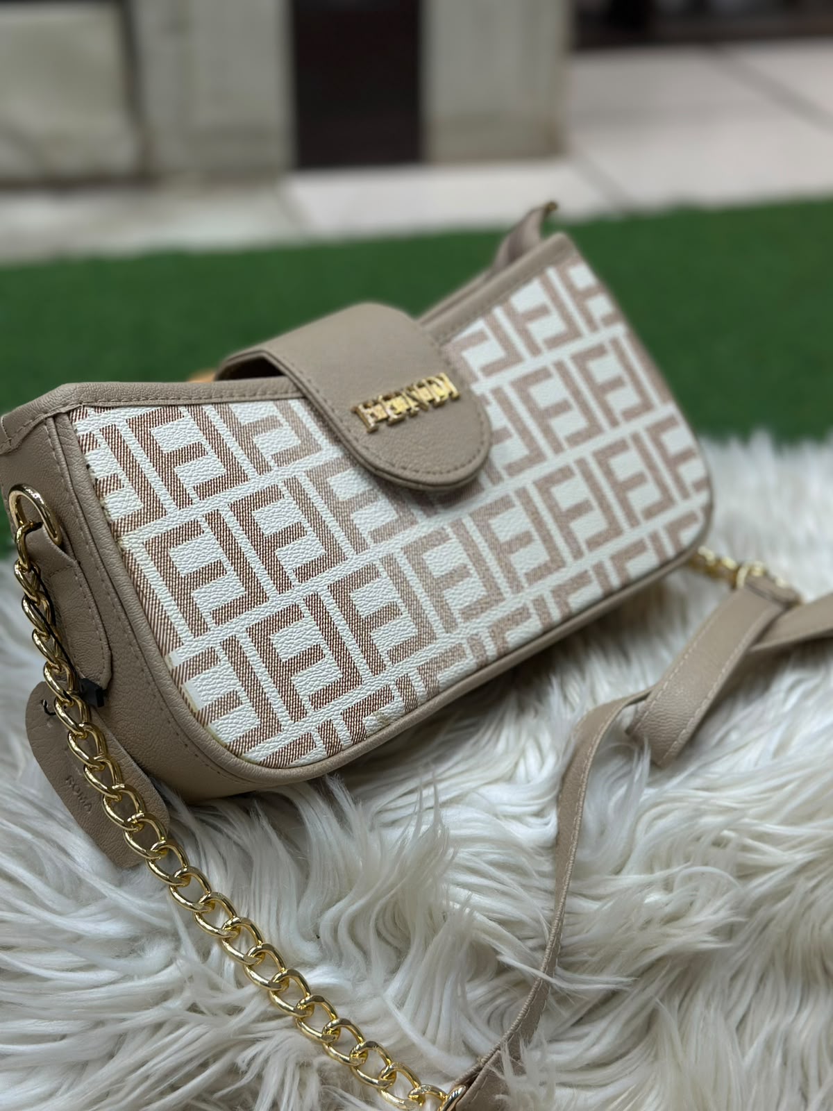 Classic FF Print Crossbody Bag