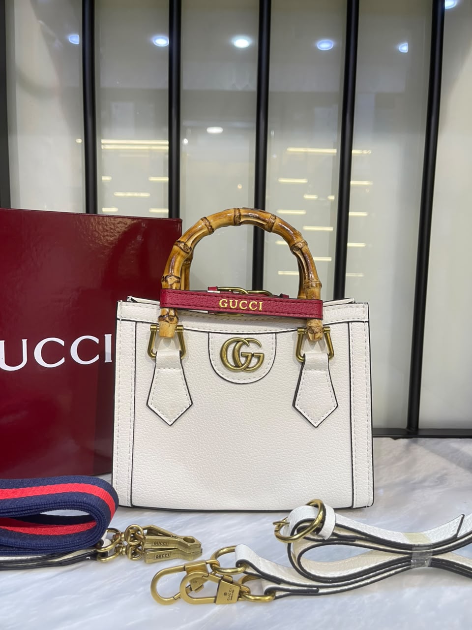 Gucci Diana Small Bag