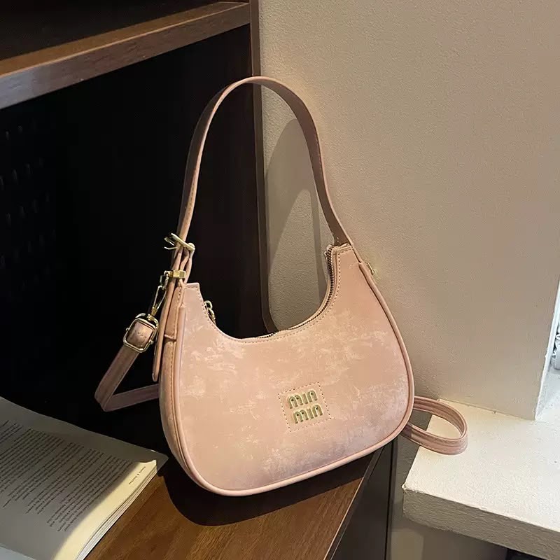 Elegant Crescent Shoulder Bag for Women