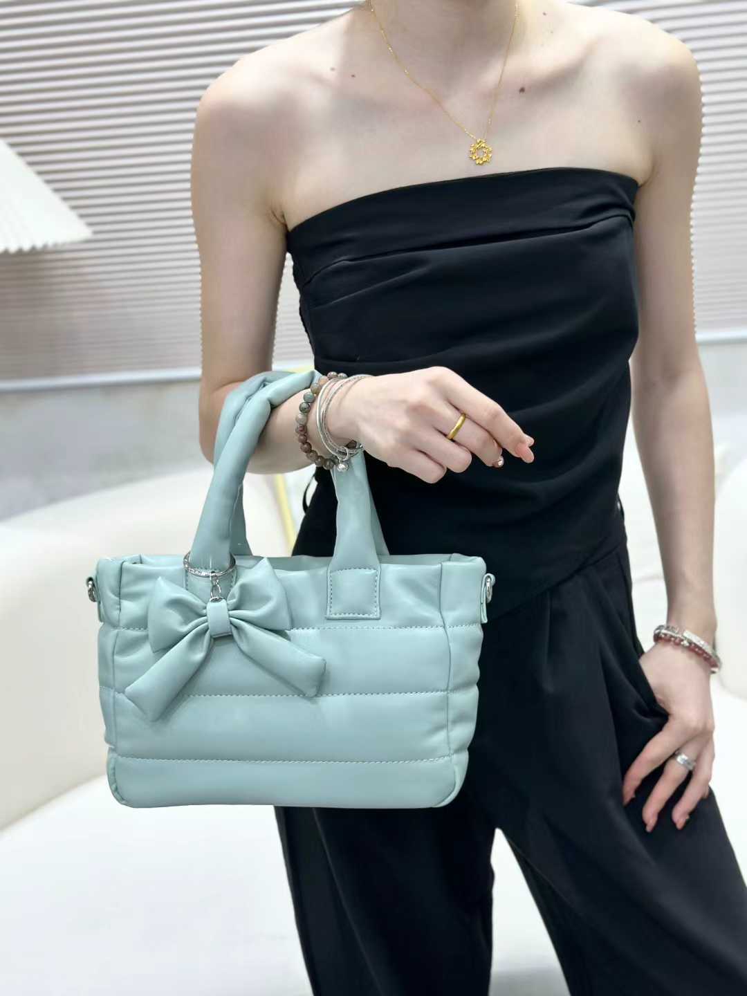 Cute Puffer Bow Handbag for Women – Trendy Quilted Shoulder Bag