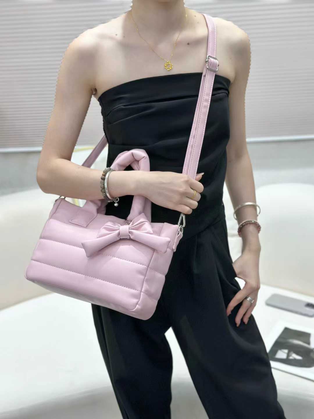Cute Puffer Bow Handbag for Women – Trendy Quilted Shoulder Bag