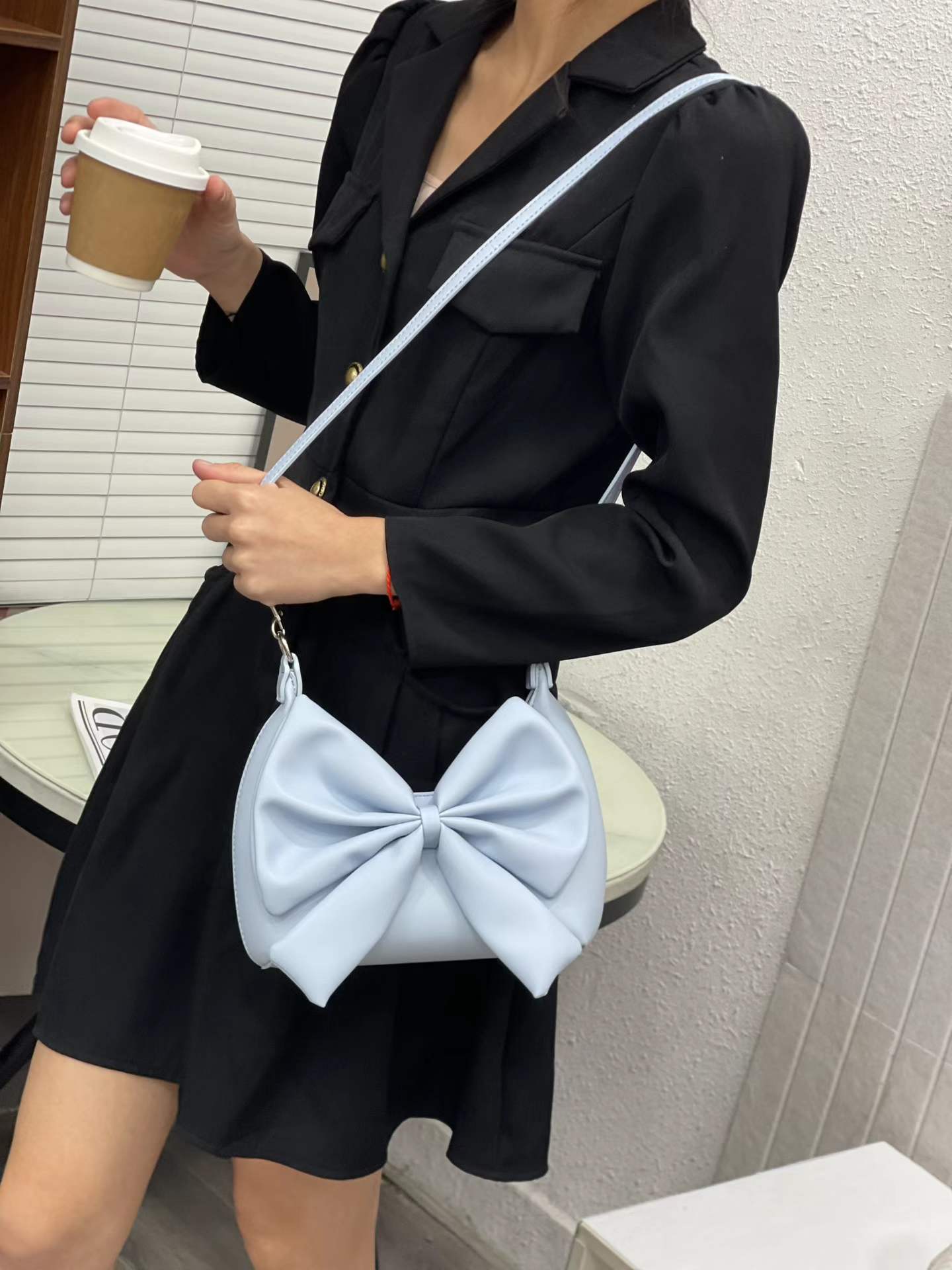 Elegant Bow Shoulder Bag for Women – Luxury Soft Leather Handbag