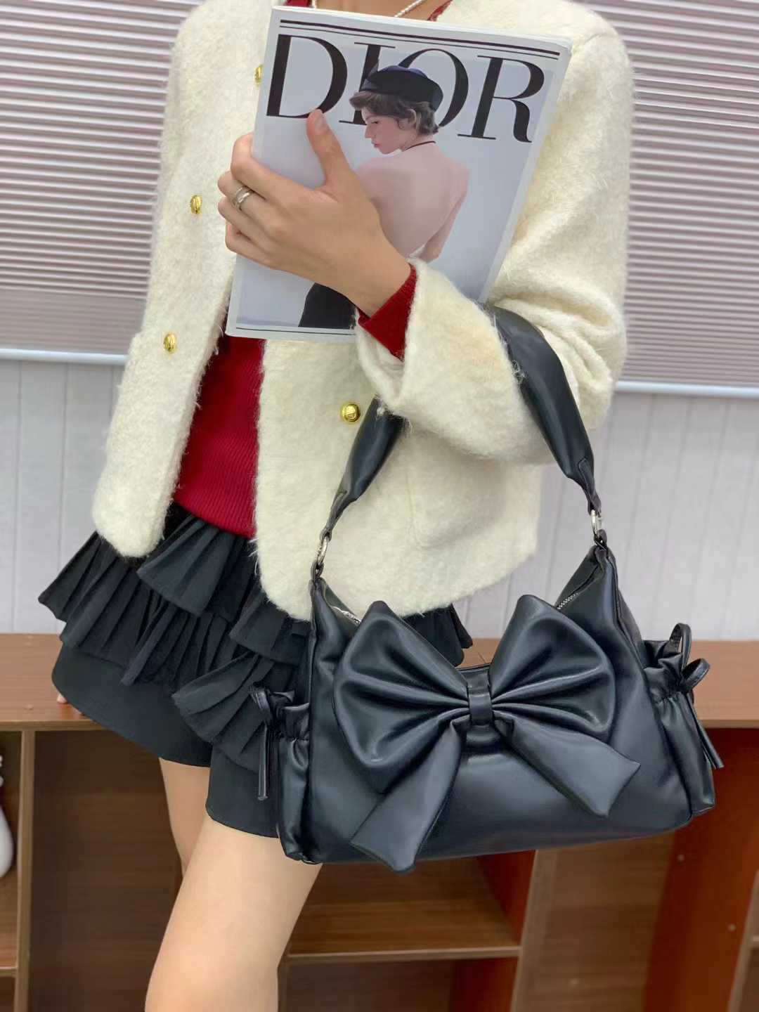 Cute Bow Shoulder Bag for Women – Elegant Fashion Handbag